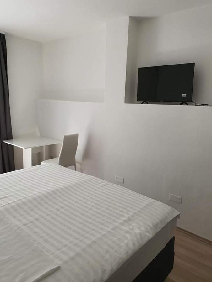 Aldi 3 Apartment Pula
